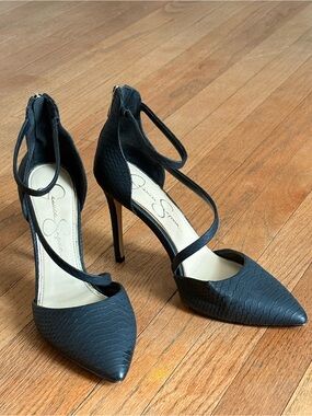 Jessica Simpson Black Textured Pointed-Toe High Heels